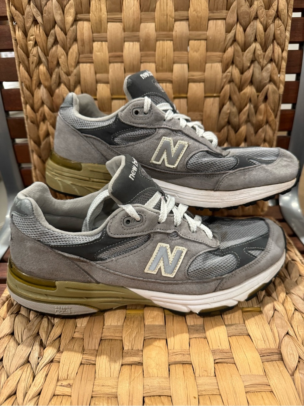 New Balance 993 shoes womens size 10 WELL WORN WR993GL